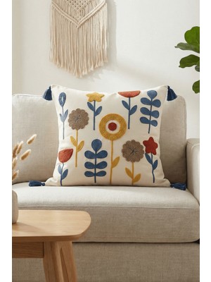 Destiva Home Çiçek Desenli Püsküllü Punch Nakışlı Gizli Fermuarlı Pamuk Kırlent Kılıfı 42X42CM