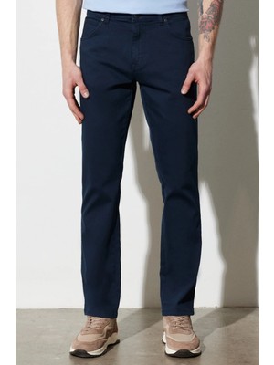 Wrangler Texas Normal Bel Slim Fit Esnek Pantolon Erkek Pantolon W12S004410