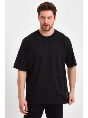 Uomo Park Basic 24X1 Süprem Relax Fit Sırt Baskılı T-Shirt 2636