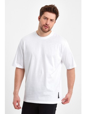 Uomo Park Basic 24X1 Süprem Relax Fit Sırt Baskılı T-Shirt 2636