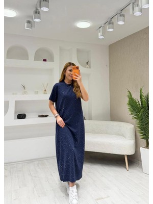Trending Size Modal Dokulu Taş Detaylı Kısa Kol Elbise