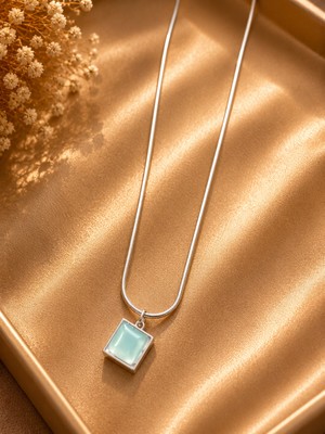 Jammy Jewerly Mint Yeşili Kare Taş Detaylı Gümüş Renk Kolye