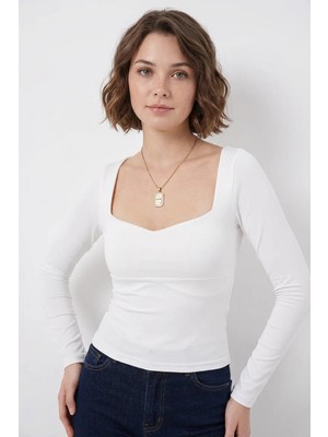 buğrahayalin Kadın Kare Yaka Slim Fit Uzun Kol Beyaz Bluz