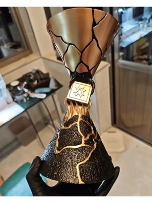 Oko Design Valorant Şampiyonluk Kupası - Büyük Boy - 23CM