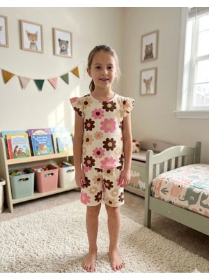 Aliş Kids Kız Çocuk Pamuklu Bej Rengi Papatya Desenli Kolları Fırfırlı Kısa Kollu Şortlu Yazlık Pijama Takımı