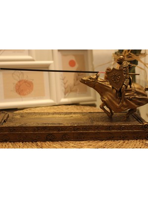 Hira Sanat Jousty Knight Gold Eskitmeli Tütsülük