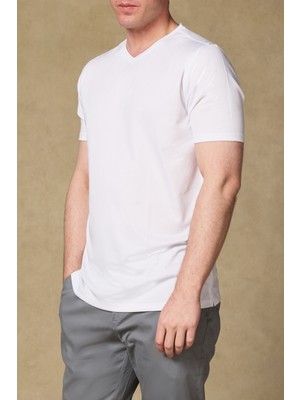 Abbate Vita Merserize Pamuklu Modern Fit Beyaz V Yaka Erkek Düz T-Shirt