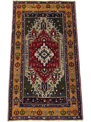 Burak Halı El Dokuma Sıfır Yahyalı Halısı 115X205 Kırmızı Yeşil Kök Boya Yün Halı Renkli