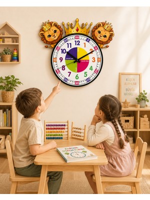 Karbonsoft Sevimli Aslan Temalı Montessori Eğitici Duvar Saati 50 x 55 cm Doğal Kesit Tasarım