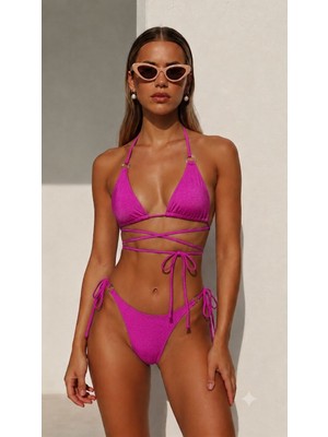 Ip Ve Halka Detaylı Bikini Takım