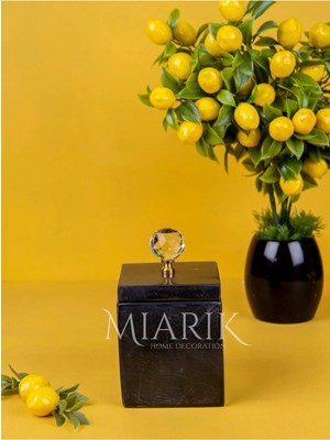 Miarik Design Dekoratif Mermer Kare Detaylı Pamukluk