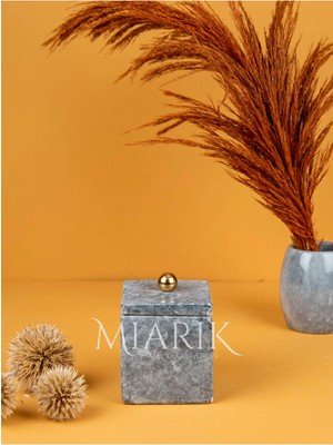 Miarik Design Dekoratif Mermer Kare Detaylı Pamukluk