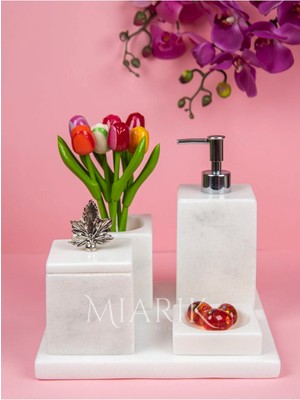Miarik Design Dekoratif Beyaz Mermer Düz Kare Gold Mercan Detaylı 5 Li Banyo Seti Takımı
