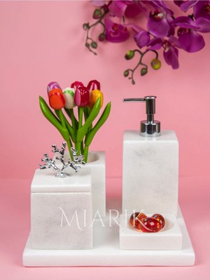Miarik Design Dekoratif Beyaz Mermer Düz Kare Gümüş Mercan Detaylı 5 Li Banyo Seti Takımı