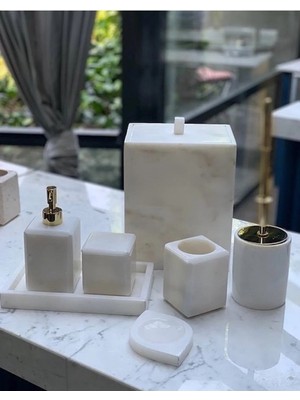 Miarik Design Dekoratif Beyaz Mermer Düz Kare Gold Detaylı 7 Li Banyo Seti Takımı
