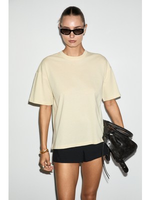 Grimelange Lagertha Kadın %100 Organik Pamuklu Kalın Dokulu Oversize Fit Yuvarlak Yakalı Açık Sarı T-Shirt