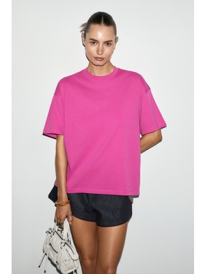 Grimelange Lagertha Kadın %100 Organik Pamuklu Kalın Dokulu Oversize Fit Yuvarlak Yakalı Fuşya T-Shirt