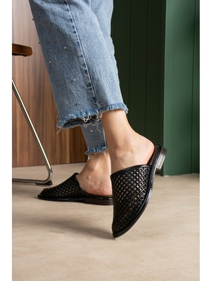 Duxal Shoes Donatella Hakiki Deri Lazer Kesim Nefes Alan Yumuşak Taban Kadın Terlik - Sandalet