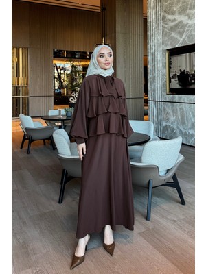 İmaj Butik Kahverengi Yaka Bağlamalı Katlı Etekli Takım