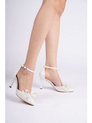 Craft Moda Kadın Taşlı Fiyonklu Bilekten Bağlamalı Stiletto