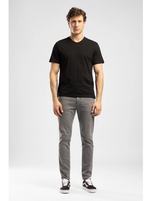 Lee Cooper Jonat Erkek Regular Fit %100 Pamuk Basic V Yaka T-Shirt Siyah