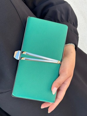 She Poly Kadın Yeşil Saten Kapaklı Aksesuar Detaylı Zincirli Abiye Omuz Çanta