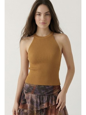 Neden Tekstil Kadın Fitilli Halter Yaka Crop Bluz