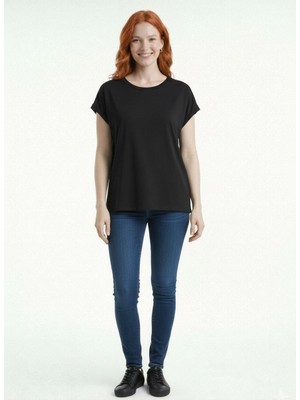 Neden Tekstil Siyah Kadın Basic Rahat Kesim T-Shirt