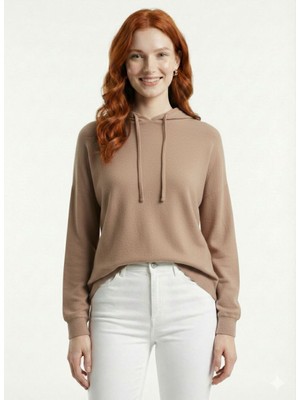 Neden Tekstil Kadın Kapüşonlu Basic Regular Fit Sweatshirt