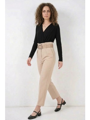 Kadın Yüksek Bel Kemerli Krem Pantolon