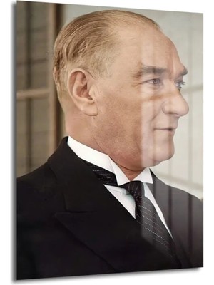 GLAZELLA Ulu Önder Atatürk'ün Zamansız Bakışı: Temperli Cam Tablo