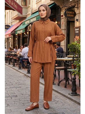 Modestim Kadın Taba Rahat Kalıp Çilek Kumaş Gömlek Yaka Boydan Düğmeli Tunik Pantolonlu Takım Kombin
