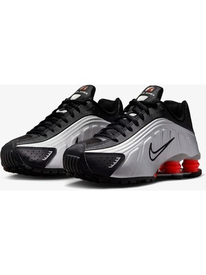 Nike Shox R4 Gri Spor Ayakkabı (Dar Kalıptır 1 Beden Büyük Alınız)