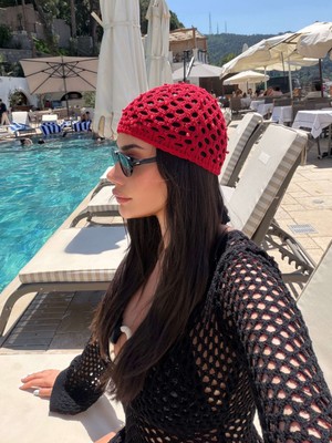 Esra Helvacı Inci Işlemeli Örgü Şapka Bandana