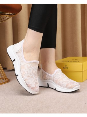 Layki Sela Beyaz Renkli Desenli Yazlık Yürüyüş Ayakkabı Sneakers