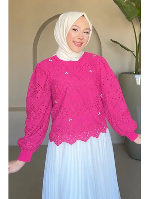 Tesettür Diyarı Hima Brode Dantel Kumaş Ribana Yaka  ve Manşetli Bluz- Pembe