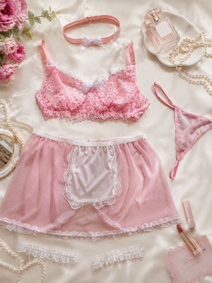 Çeyize Dair Herşey Vintage Kadın Pembe Dantel Detaylı Etekli Takım 6 Parça