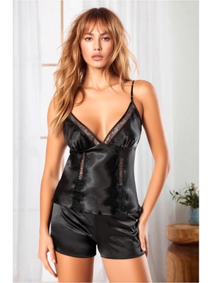 QKK Kadın Saten Şortlu Pijama Takımı Dantel Detaylı Şık Ev Giyimi