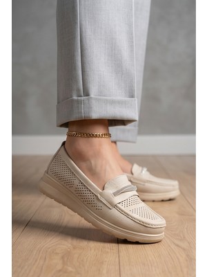 Liarca Aura Comfort – Ortopedik Tabanlı Işıltı Detaylı Kadın Krem Günlük Casual Loafer Ayakkabı