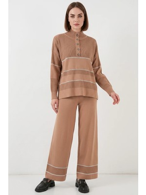 Zuzudan Kadın Düğmeli Yaka Oversize Çizgili Triko Camel Ikili Takım