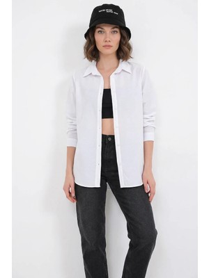 Zuzudan Kadın Oversize Basic Pamuklu Beyaz Gömlek