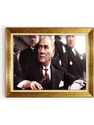 Tablore Gold Çerçeveli Karizmatik Atatürk Tablosu Ofis Makam Odası Duvar Dekoru Kanvas