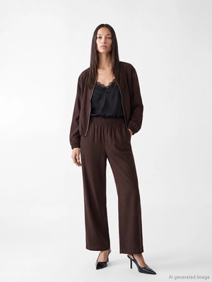 LC Waikiki Lcwaıkıkı Classic Bordo Beli Lastikli Geniş Paça Kadın Pantolon