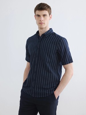 LC Waikiki Lcwaıkıkı Classic Lacivert Regular Fit Çizgili Erkek Gömlek