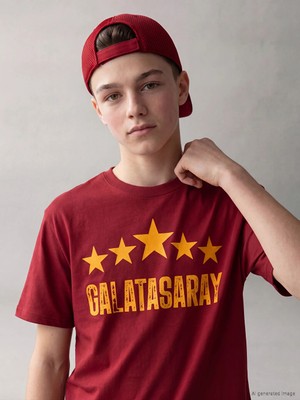 LC Waikiki Lcw Kids Kırmızı Bisiklet Yaka Galatasaray Baskılı Erkek Çocuk Tişört