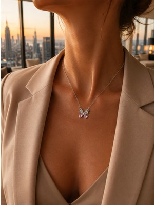 Sara Silver Yarı Pembe Kelebek 925 Ayar Gümüş Kadın Kolye