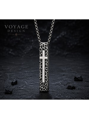 Voyage Accessory Paslanmaz Çelik Dokulu Bar Cross Erkek Çubuk Haç Kolye