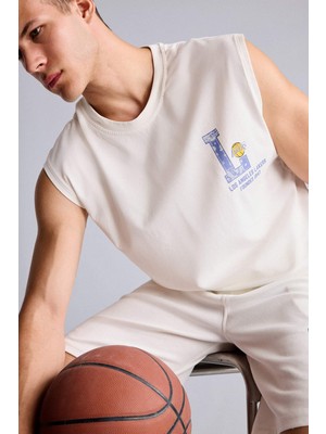 DeFacto %100 Pamuk NBA Los Angeles Lakers Lisanslı Boxy Fit Ekru Atlet H3852AX26SM