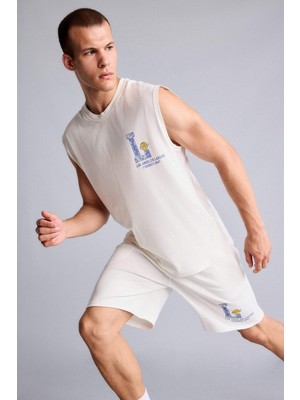 DeFacto %100 Pamuk NBA Los Angeles Lakers Lisanslı Standart Fit Ekru Şort H3853AX26SM