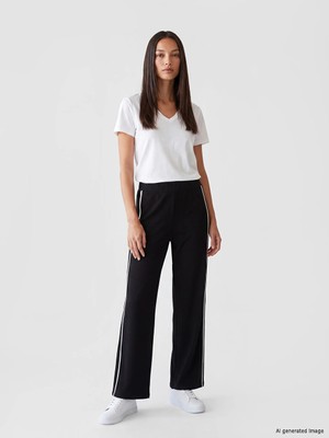 Lcw Modest Siyah Şeritli Soft Touch Kadın Eşofman Altı